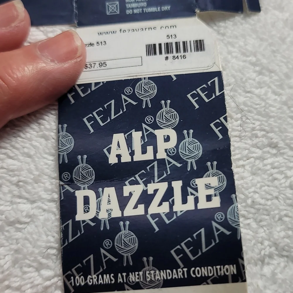 Feza ALP DAZZLE Handcrafted Red and Purple Yarn 2 Skeins - Picture 2 of 9